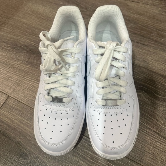 Shoes - Nike Air Force 1 White Women’s size 8
